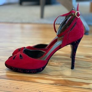 Via Spiga Red Suede Pumps